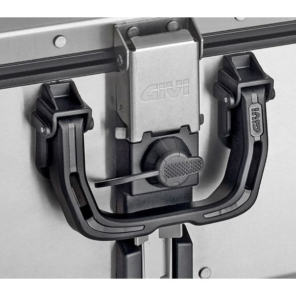 e185_alca_givi_f04 e185_alca_givi_f04